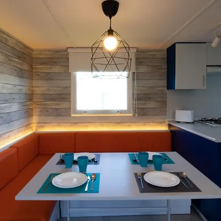 אתר קמפינג - Latas סומו