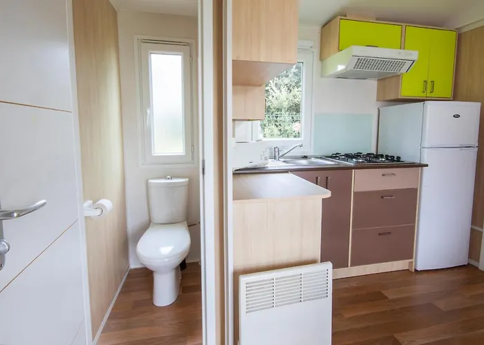 Κάμπινγκ - Latas