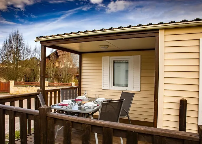 Κάμπινγκ - Latas