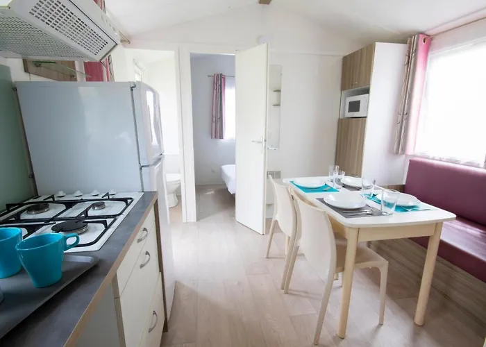 Κάμπινγκ - Latas