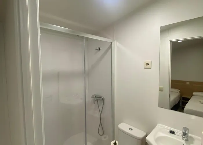 营地 - Latas 擞莫